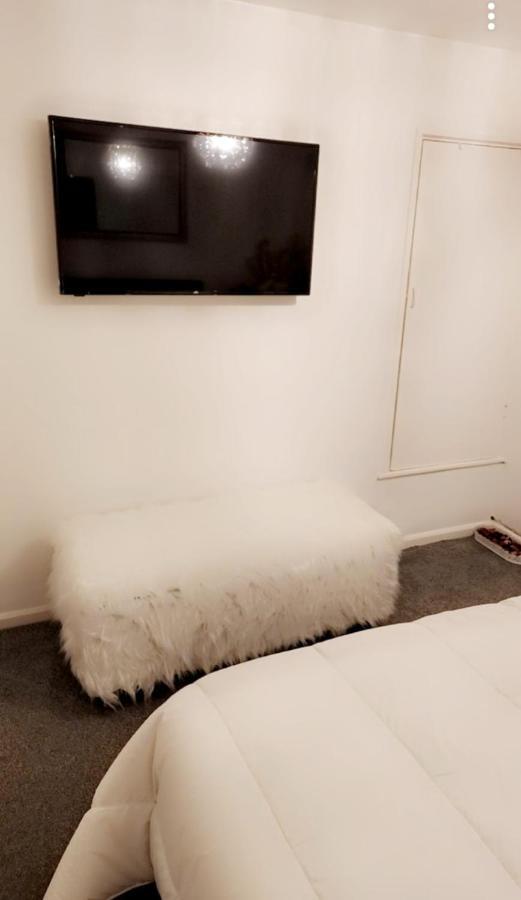 Private Luxurious Space Basildon  Ngoại thất bức ảnh